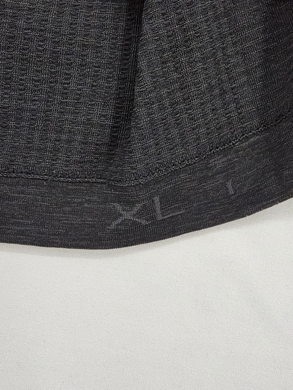 Lululemon Mens Polo Shirt XL Black Stretch Performance Golf Athletic Casual - Picture 10 of 10